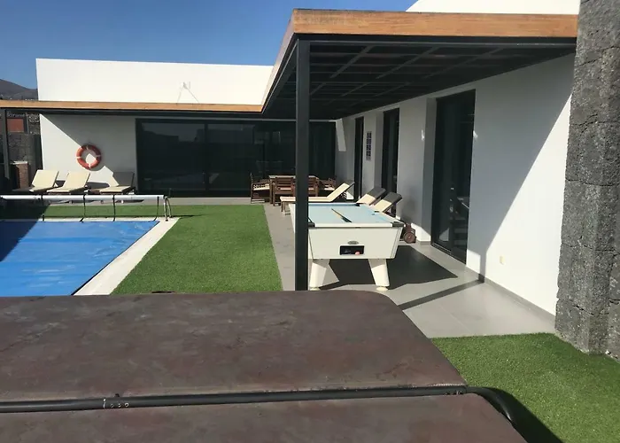 Jimena Villa Puerto del Carmen (Lanzarote)